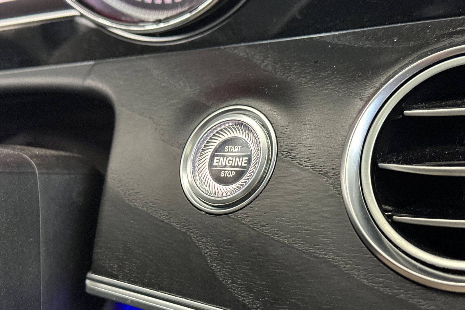 2019 Mercedes-Benz E-Class E 300