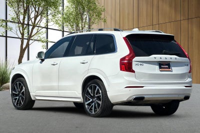 2018 Volvo XC90 Momentum