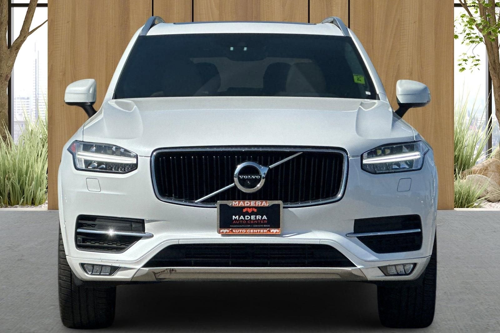 2018 Volvo XC90 Momentum