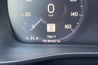 2021 Volvo XC40 Momentum