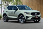 2023 Volvo XC40 Plus Dark Theme